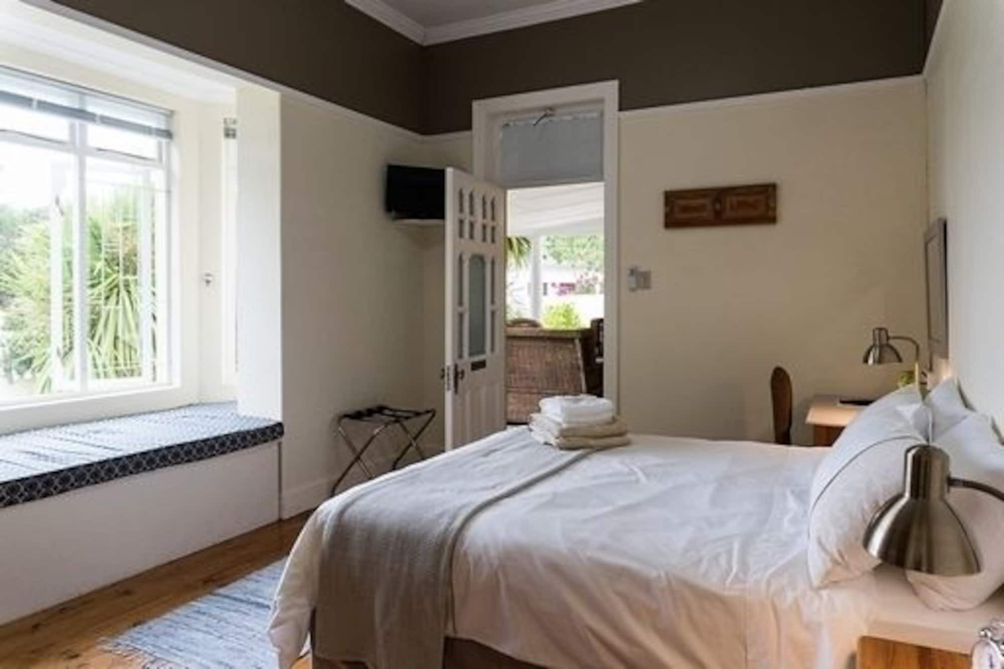 6 On Kloof Guest House Bredasdorp Exterior foto
